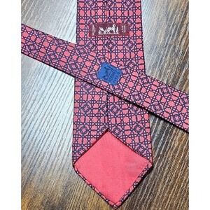 Hermes Men's Silk Tie Magenta & Blue Geometric Interlocking‎ Straps Pattern
